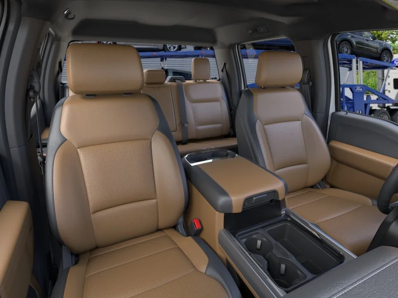 New 2026 Oxford White Ford Lariat image 10