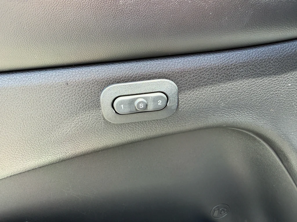 Used 2019 Slate Blue Pearlcoat Jeep Trailhawk image 11