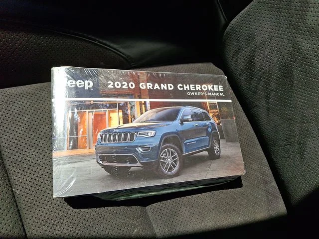 Used 2020 Red Jeep Trailhawk image 26