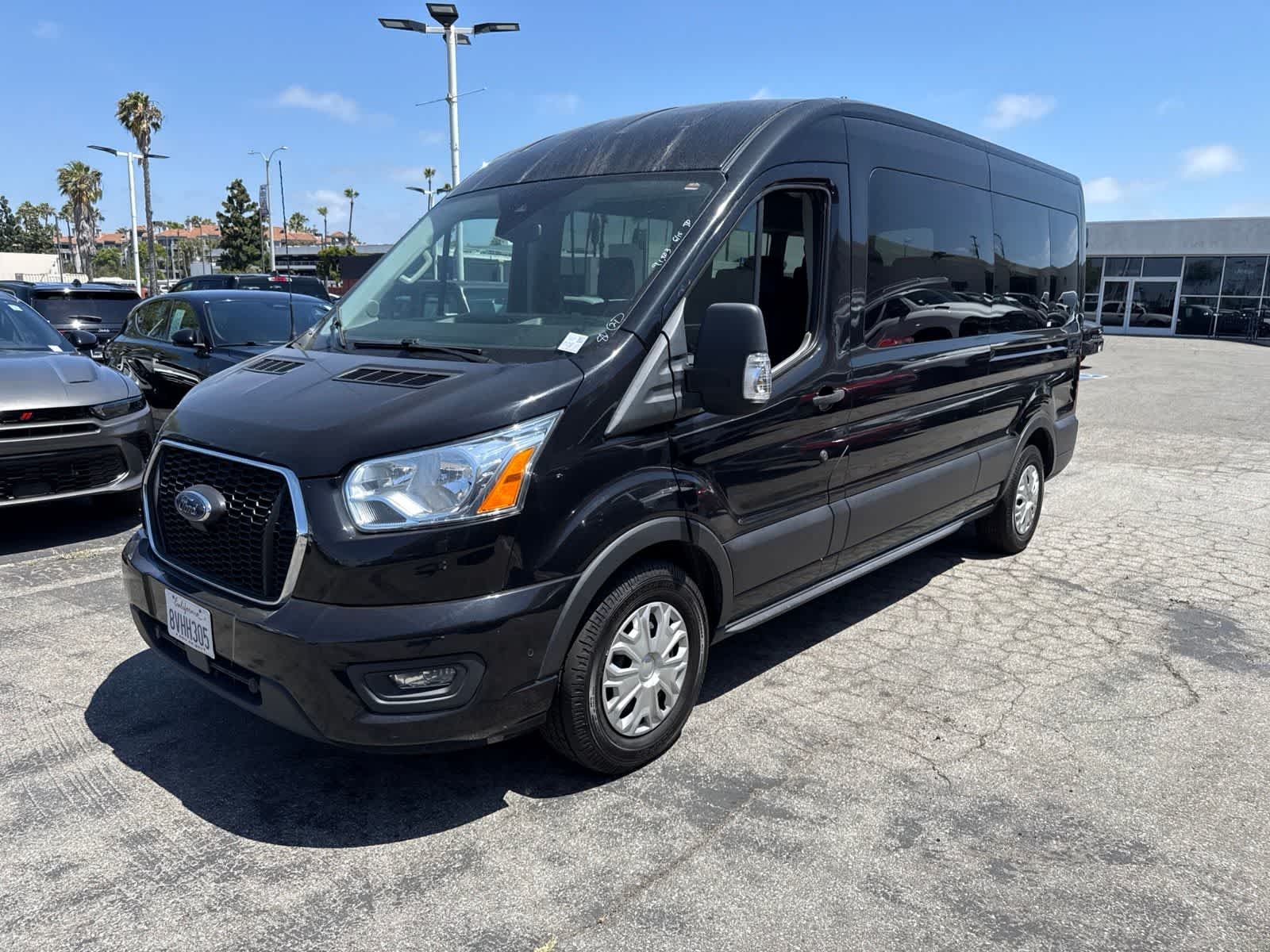 2021 Ford Transit 350 XLT Med Roof Sliding Pass. 148's photo