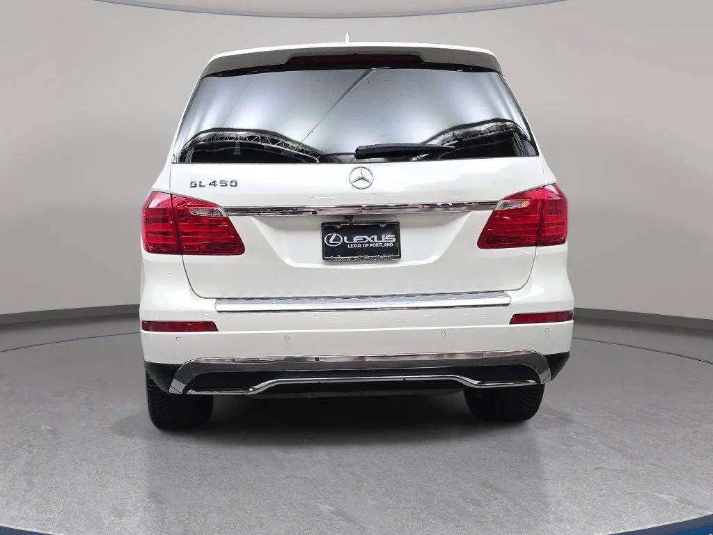 Used 2014  Mercedes-Benz GL 450 image 7