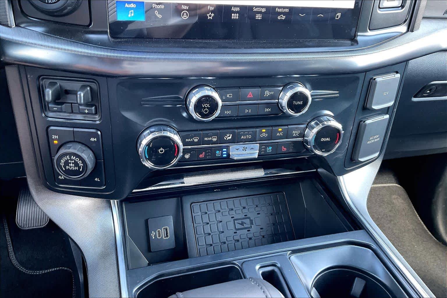 2026 Ford F-150 Platinum - Photo 16