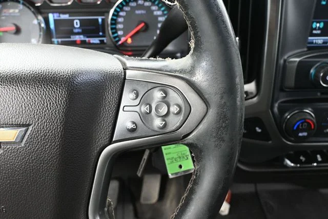 Used 2019 Silver Chevrolet LT image 29