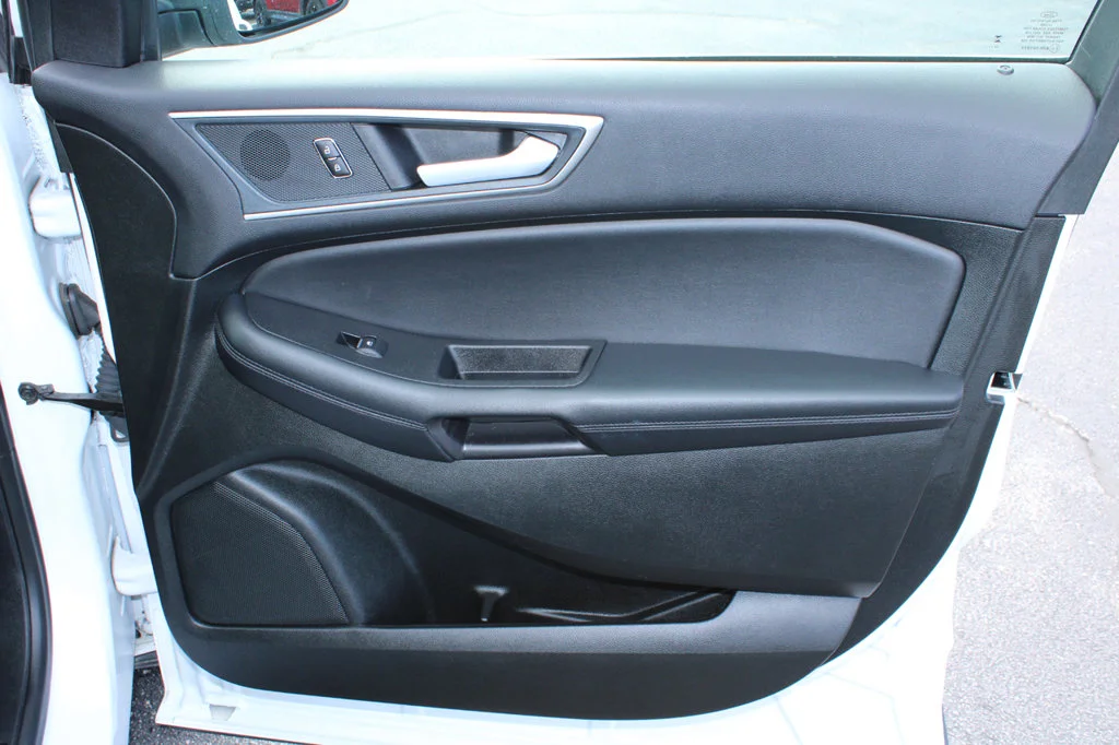Certified Used 2024 Oxford White Ford SEL image 29