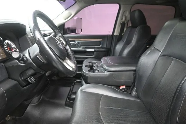 Used 2018 Red Ram Laramie image 15