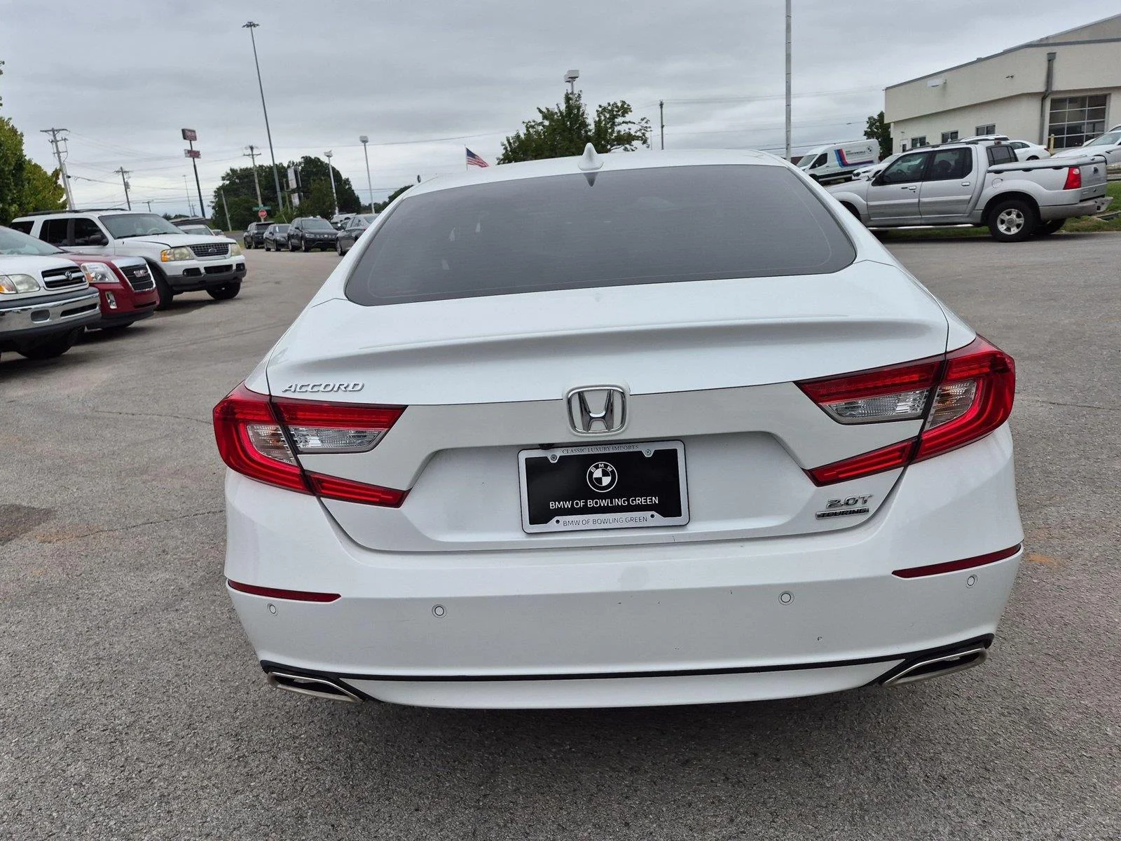 Used 2021 Platinum White Pearl Honda Touring image 4