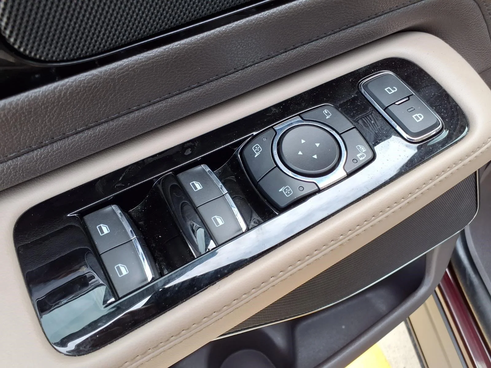 2022 Lincoln Aviator Reserve - Photo 16