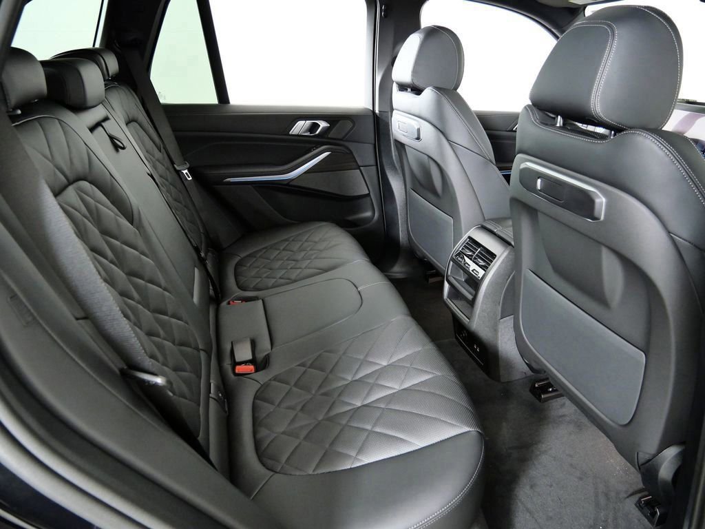 Used 2026 Black Sapphire Metallic BMW xDrive50e image 27