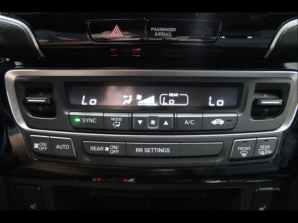2022 Honda Ridgeline Black Edition - Photo 30