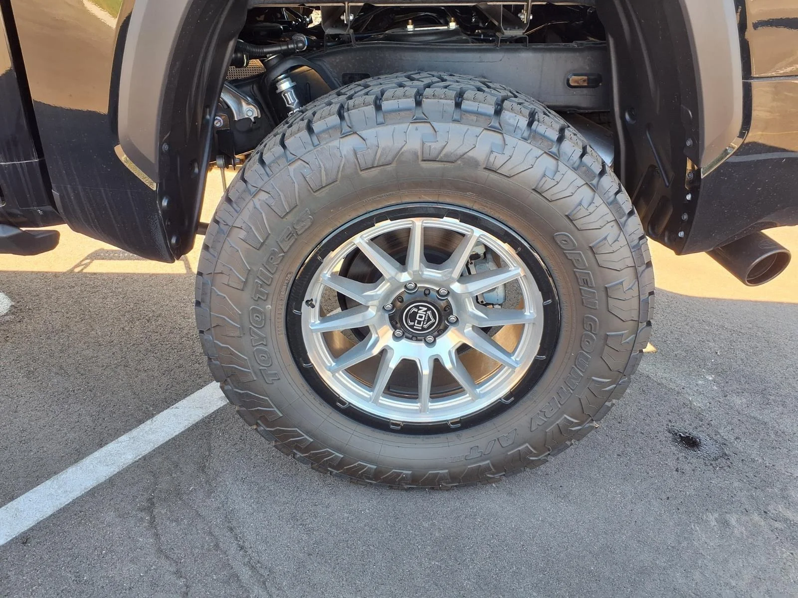 2026 Toyota Tundra SR5 - Photo 15