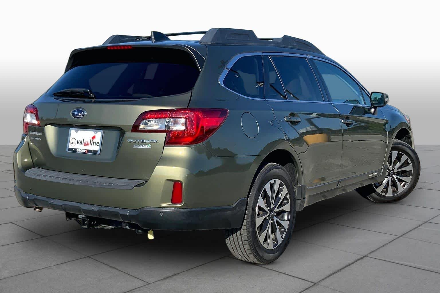 Used 2017 Wilderness Green Metallic Subaru Limited image 13