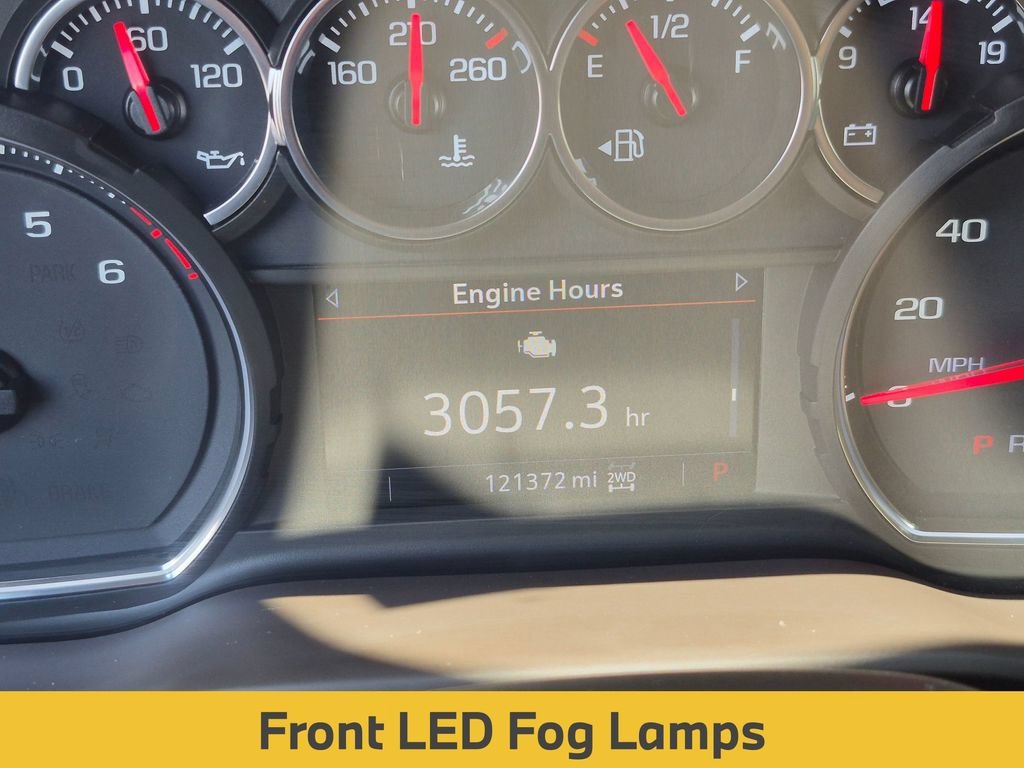 Used 2022 Silver Ice Metallic Chevrolet LT image 33