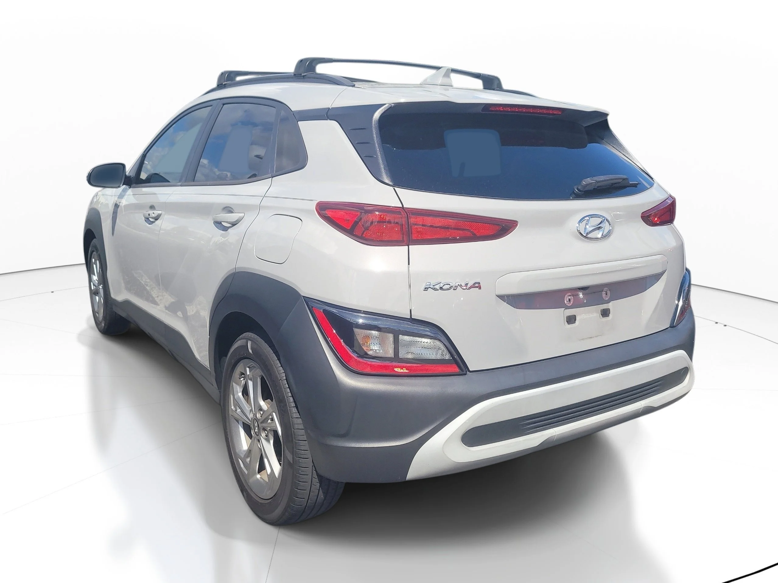 Used 2023 Cyber Silver Hyundai SEL image 4