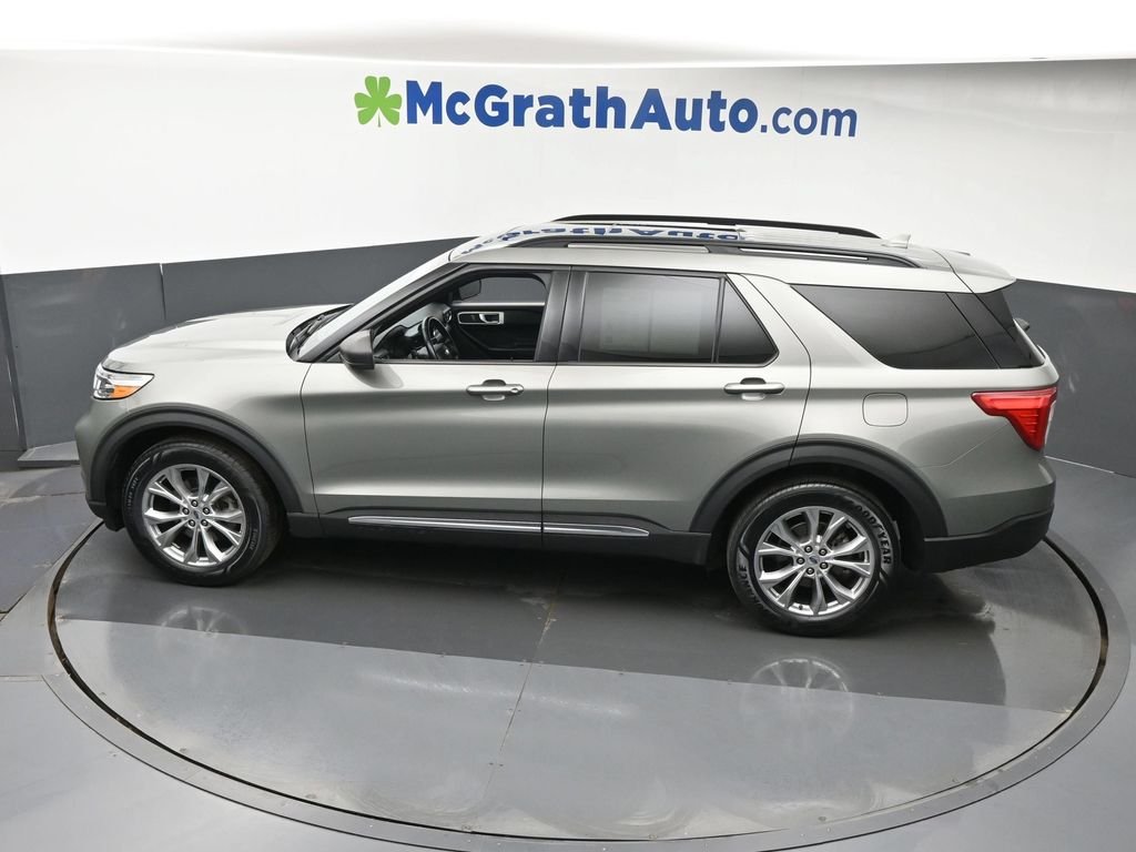 Used 2020 Green Ford XLT image 25