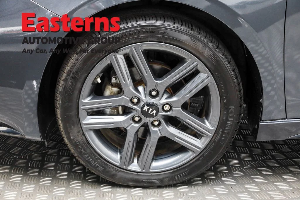Used 2021 Gray Kia GT-Line image 30