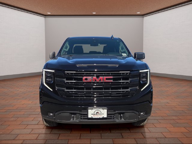 Used 2026 Onyx Black GMC Elevation image 30