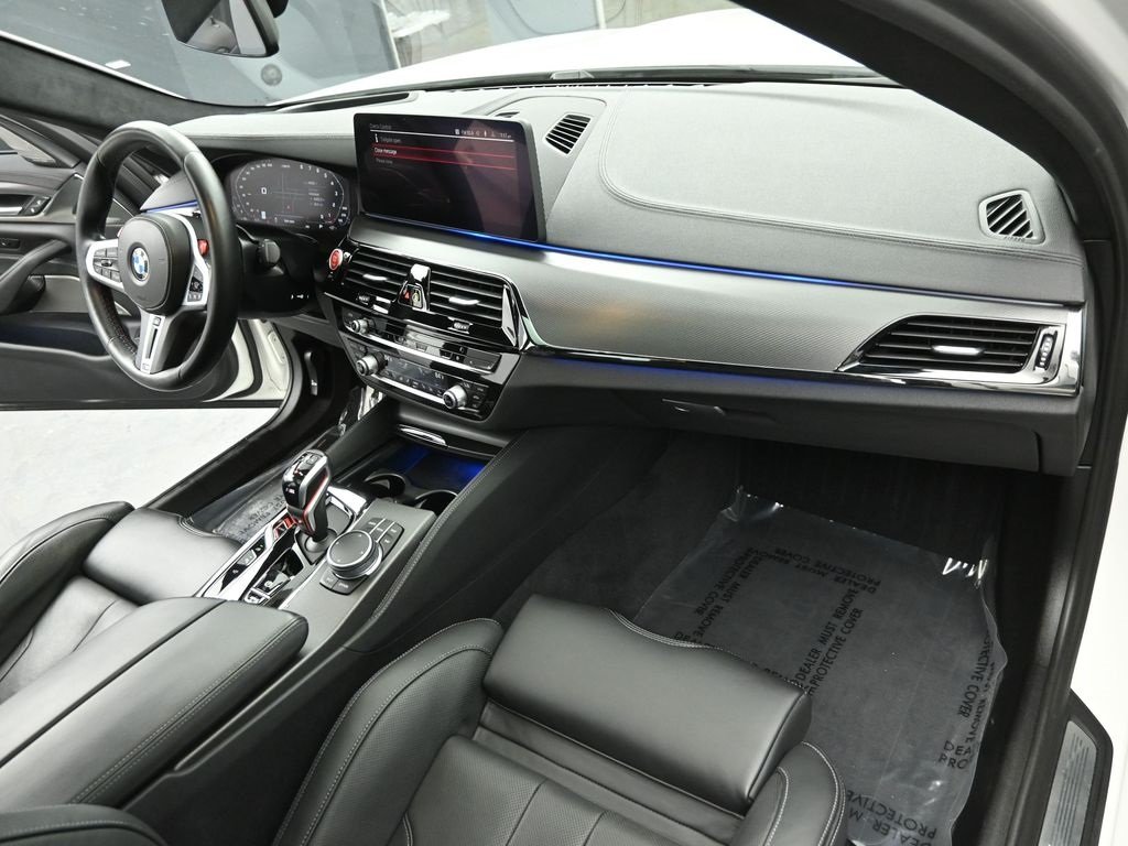 2022 BMW M5 - Image 26