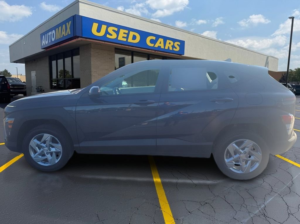 Used 2024 Denim Blue Pearl Hyundai SE image 8