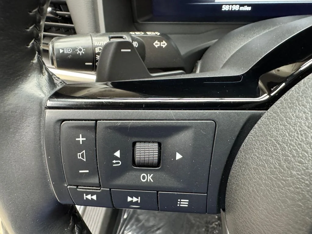 Certified Used 2022 Gun Metallic Nissan Platinum image 15
