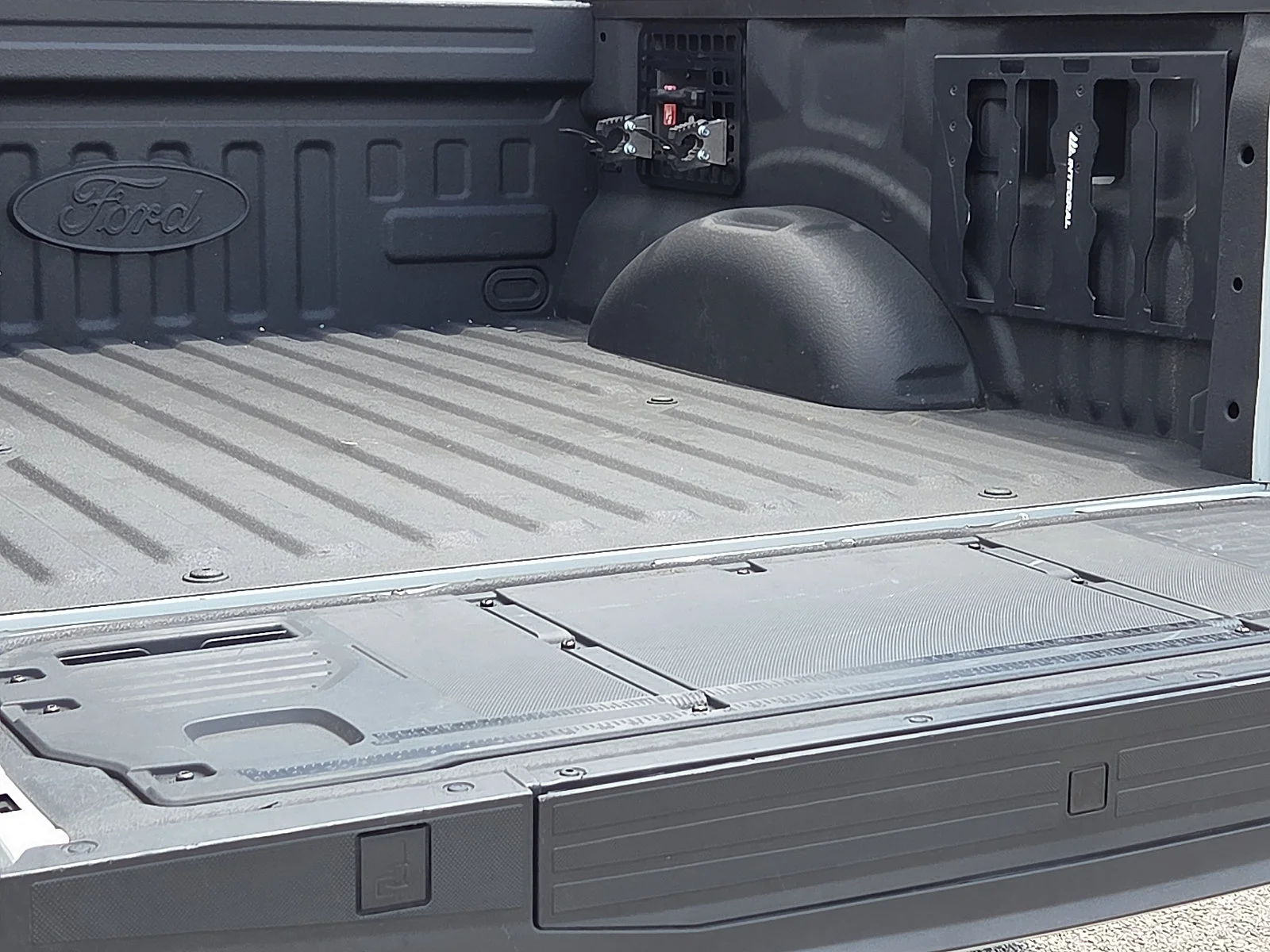 Used 2023 Avalanche Ford Raptor image 9