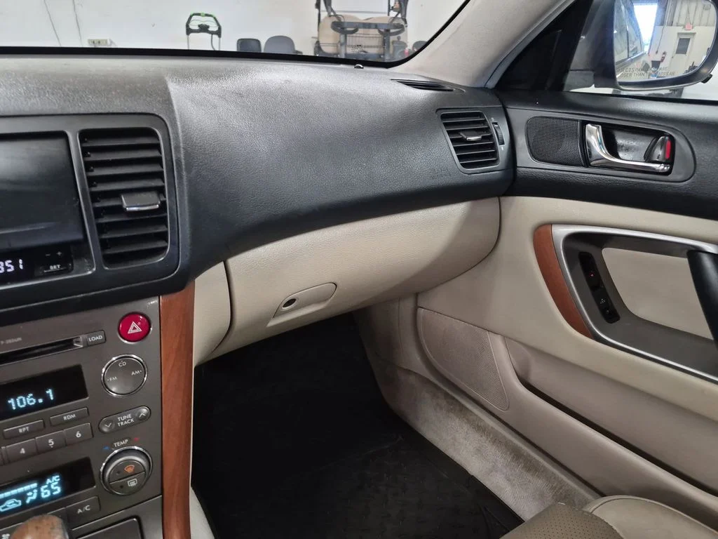 Used 2006 Green Subaru 3.0R image 20