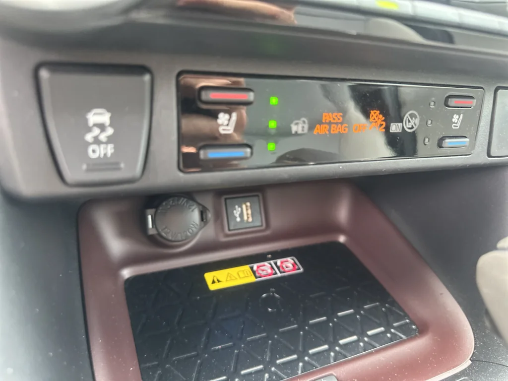 Used 2024 Midnight Black Metallic Toyota Limited image 10