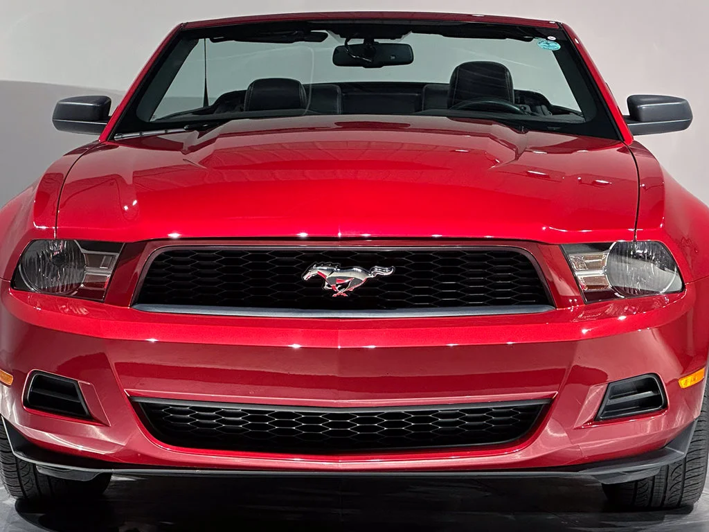 Used 2010 Red Ford V6 image 18