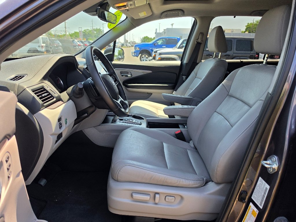 Used 2021 Gray Honda EX-L image 31