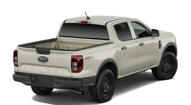 New 2026 Desert Sand Ford XL image 3