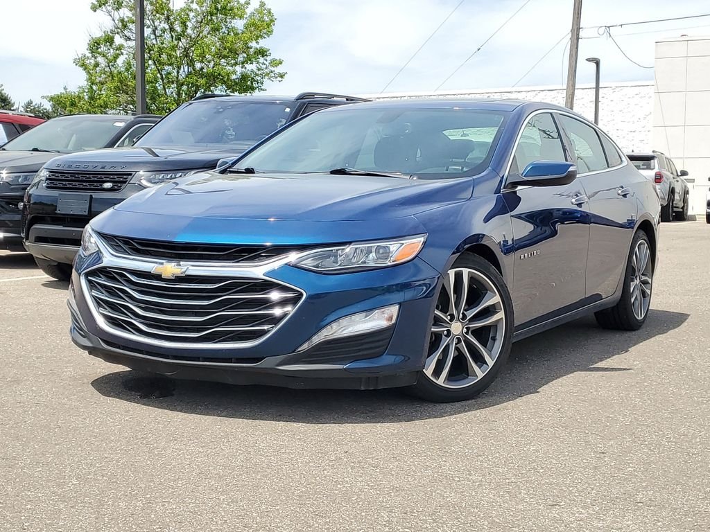 Used 2019 Blue Chevrolet Premier image 33