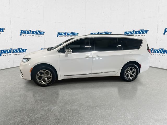 Certified Used 2022 Bright White Clearcoat Chrysler Limited image 6
