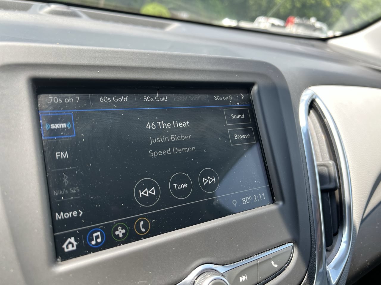 Used 2019 SILVER ICE METALLIC Chevrolet LT image 13