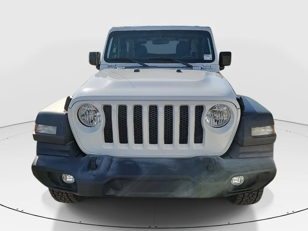 Used 2023 White Jeep Sport image 2