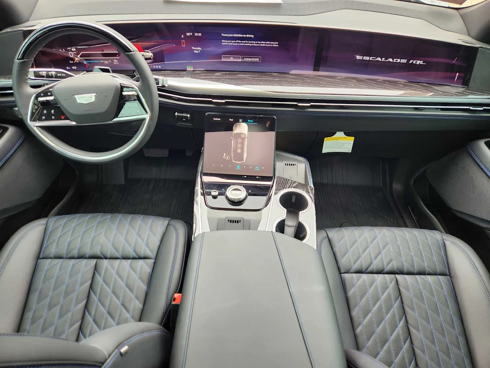 New 2026 Luna Metallic Cadillac Luxury image 18