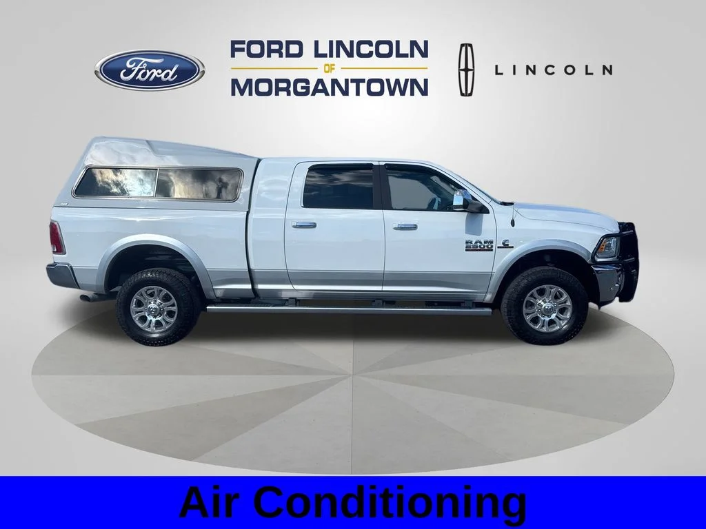 Used 2018 Bright White Clearcoat Ram Laramie image 4