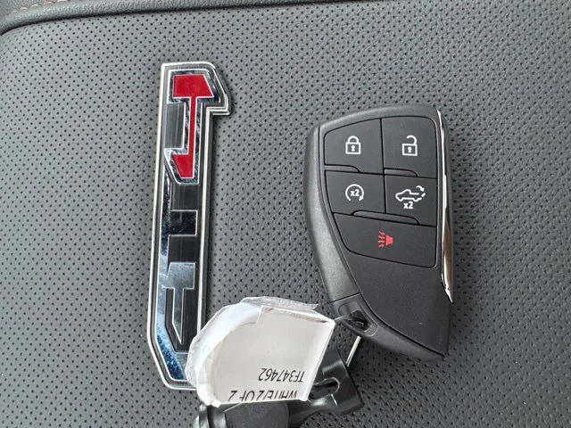 2026 GMC Sierra 2500HD AT4 - Photo 60