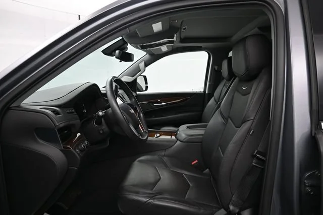 Used 2020 SATIN STEEL METALLIC Cadillac Premium Luxury image 9