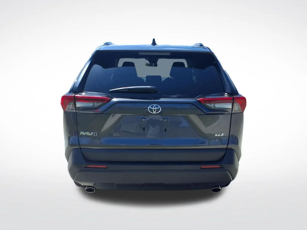 Used 2024 Gray Toyota XLE image 7