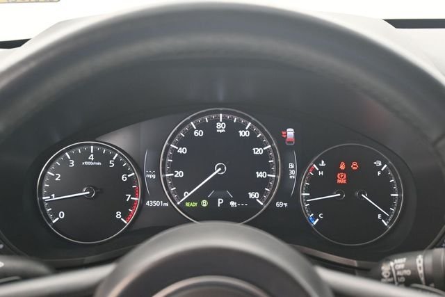 Used 2024 Gray Mazda 3.3 Turbo Preferred Plus image 10