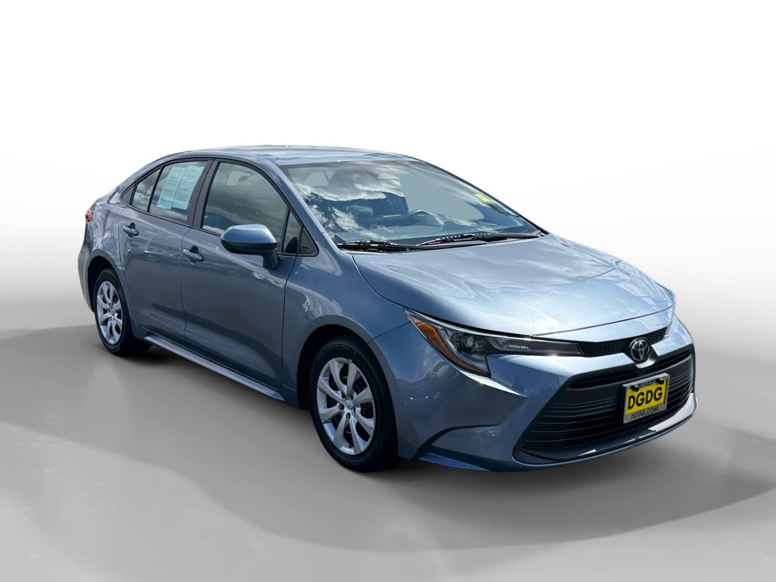 Used 2025 CELESTITE Toyota LE image 7
