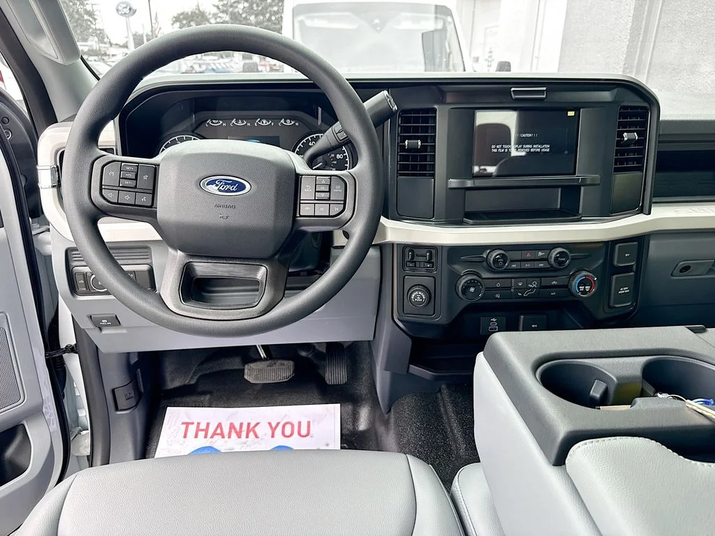 New 2026 Oxford White Ford XL image 20