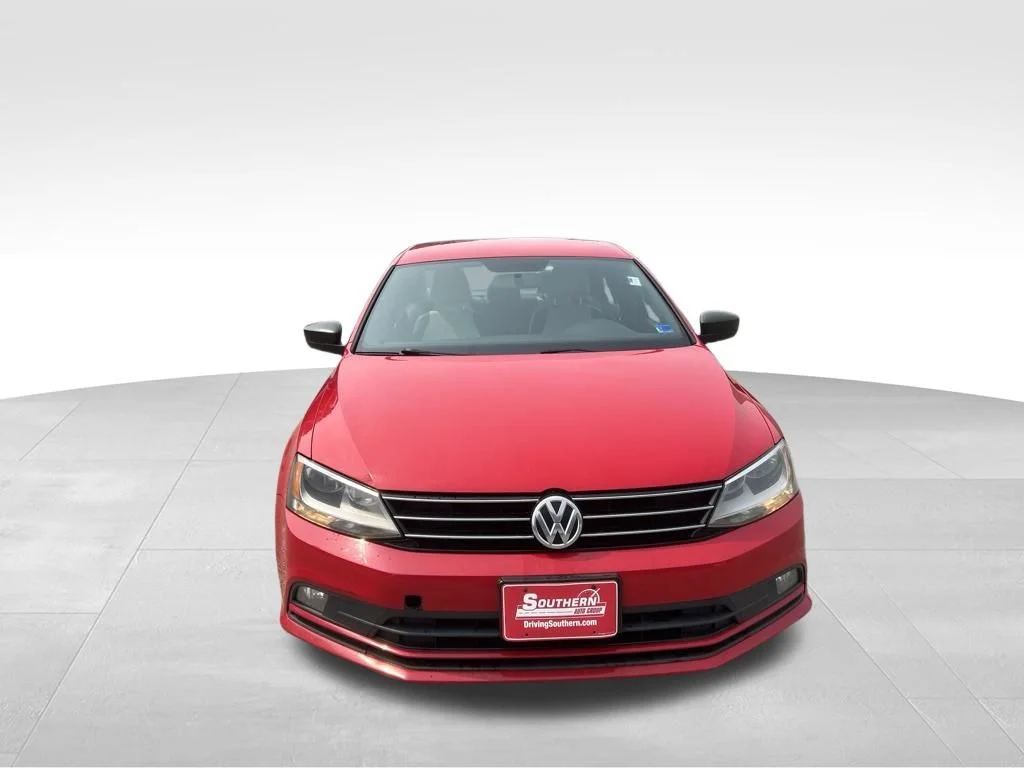 Used 2016 Red Volkswagen 1.8T Sport image 9