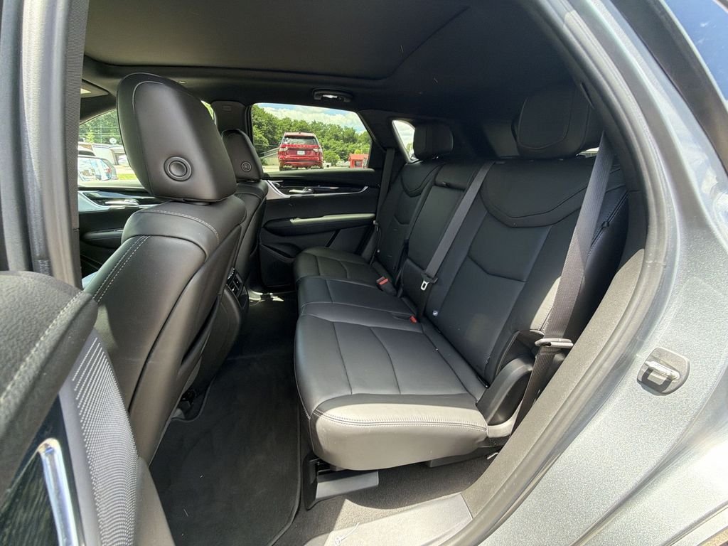 Used 2020 Gray Cadillac Premium Luxury image 23