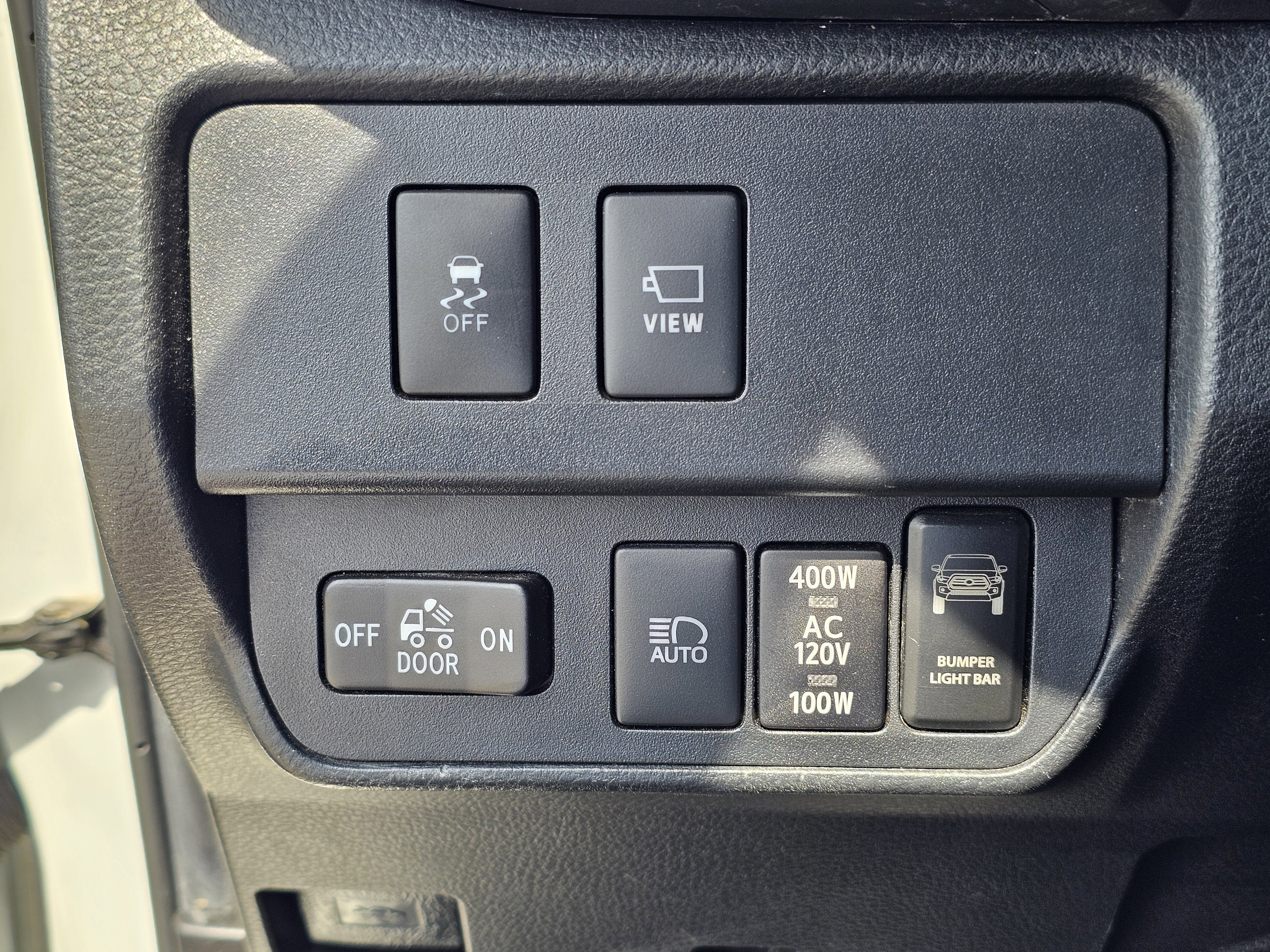 2023 Toyota Tacoma TRD Sport - Photo 18