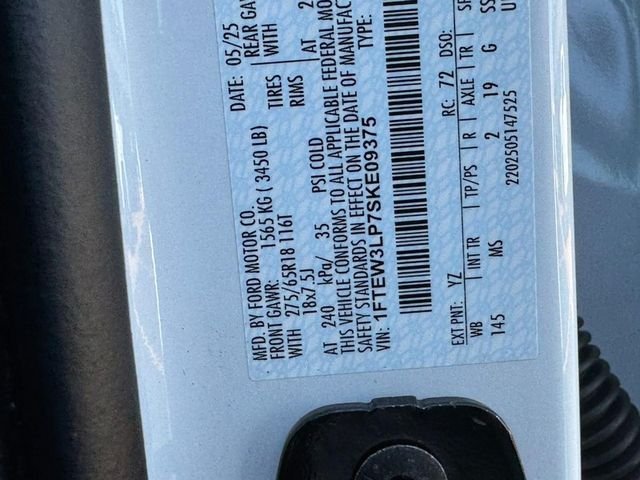 Used 2025 Oxford White Ford XLT image 23