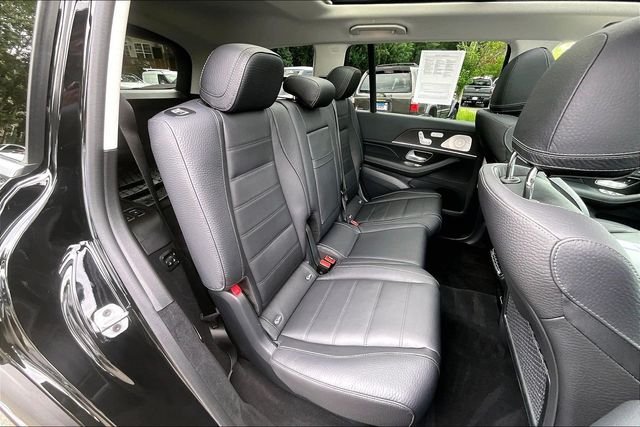 Used 2026 Black Mercedes-Benz GLS 450 image 16