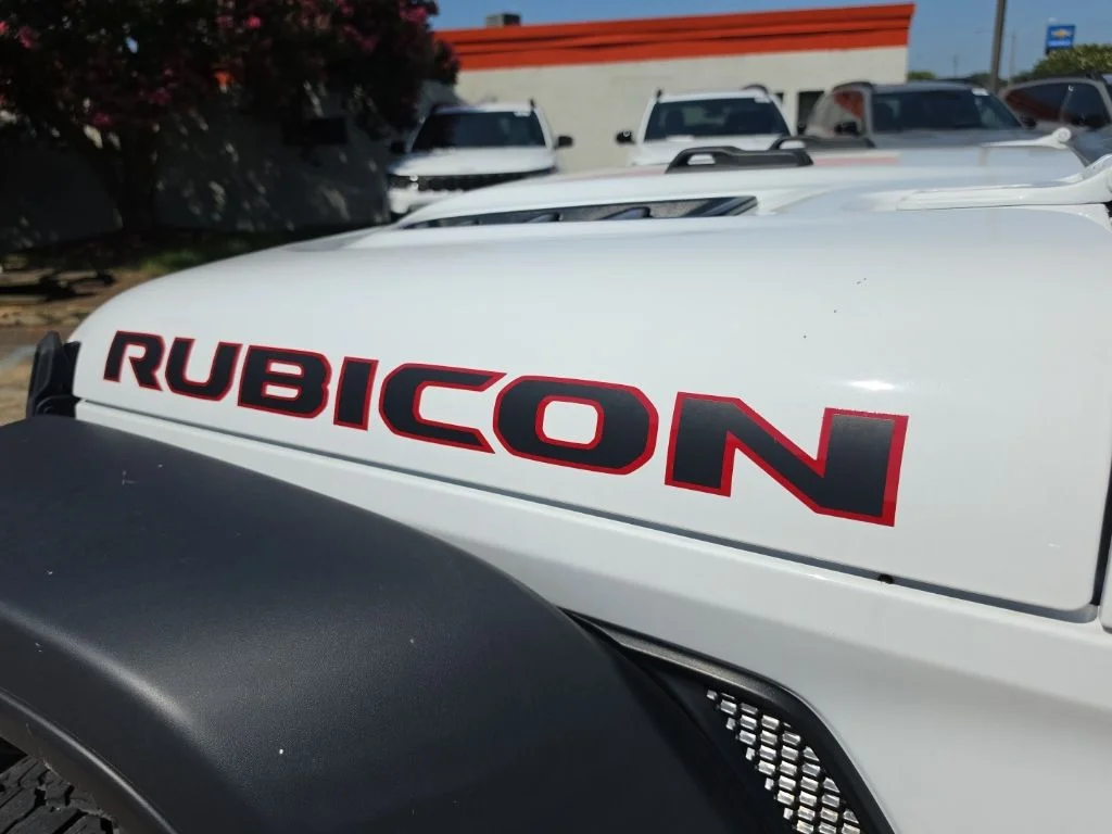 Used 2023 White/off-white Jeep Rubicon image 17