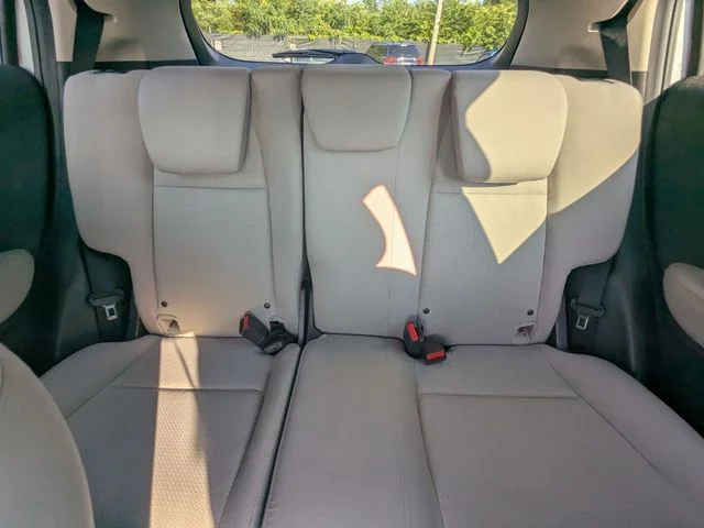 Used 2019 Lunar Silver Metallic Honda LX image 24