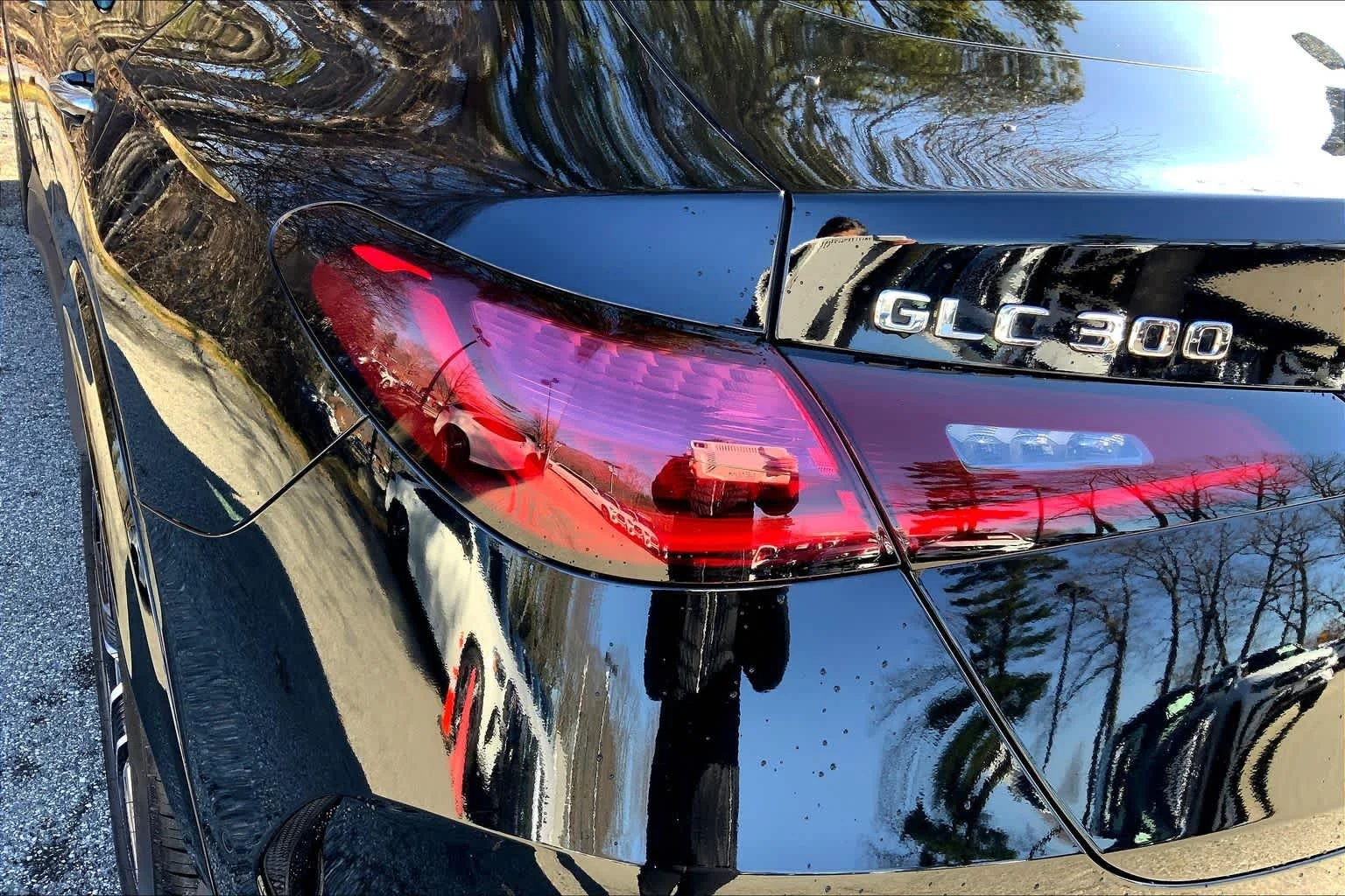 Certified Used 2024 Black Mercedes-Benz GLC 300 image 28