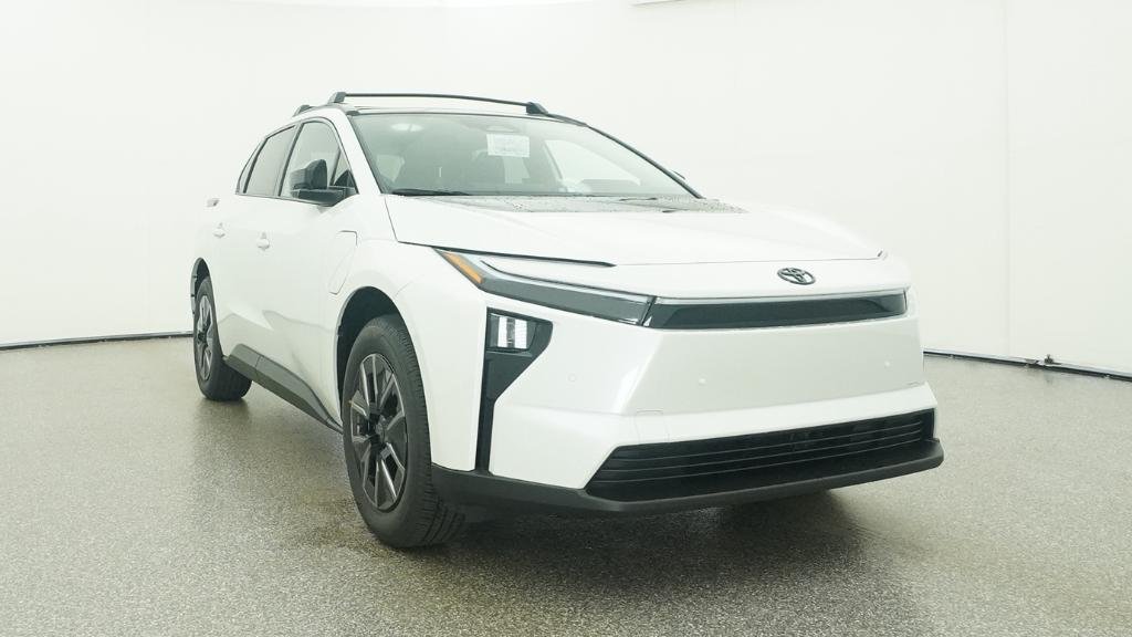 New 2026 Wind Chill Pearl Toyota XLE image 46